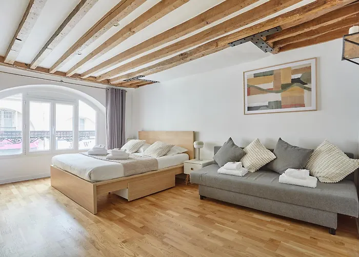 Charming Apartment Center Of Paris By Studio Prestige